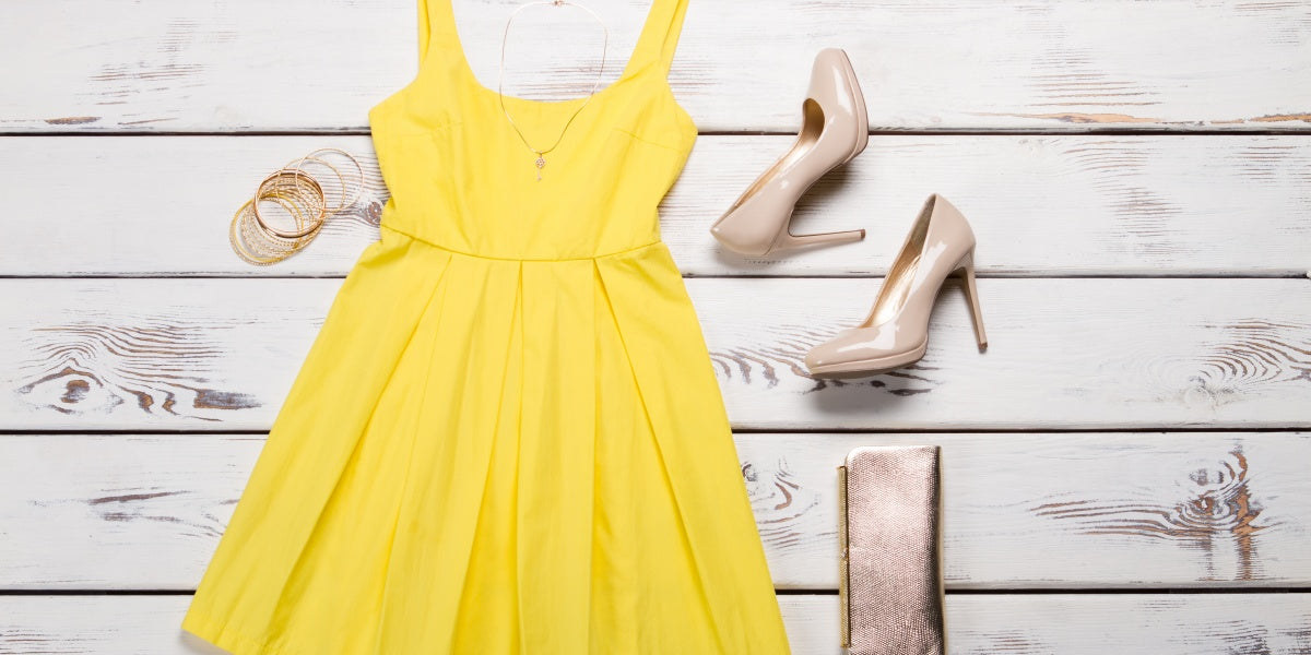What Color Shoes to Wear with a Yellow Dress?