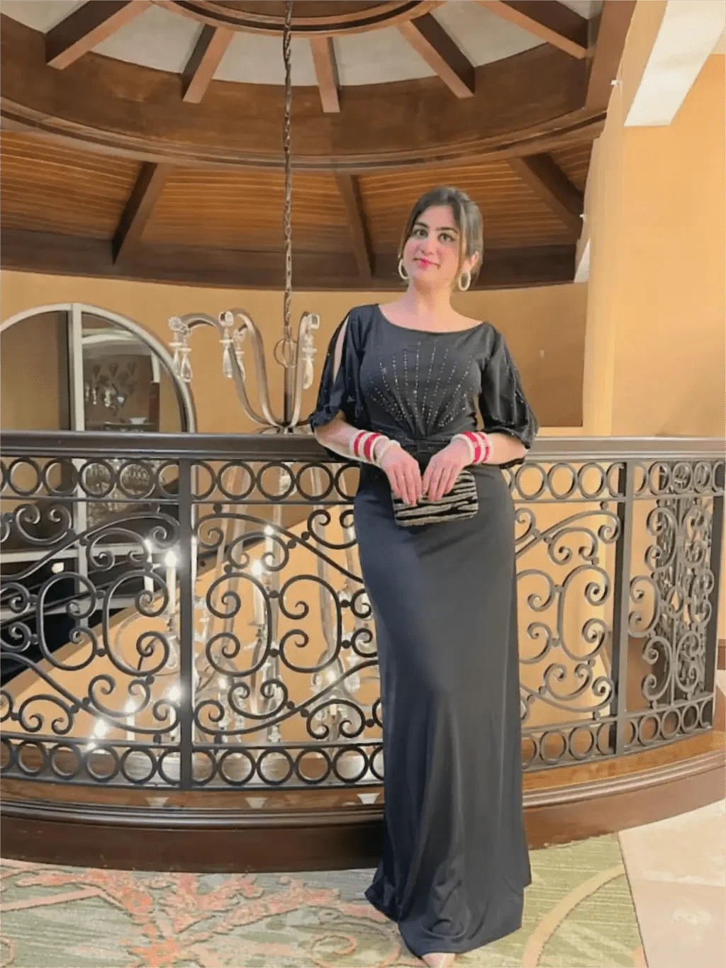 Glamourous & gorgeous dress