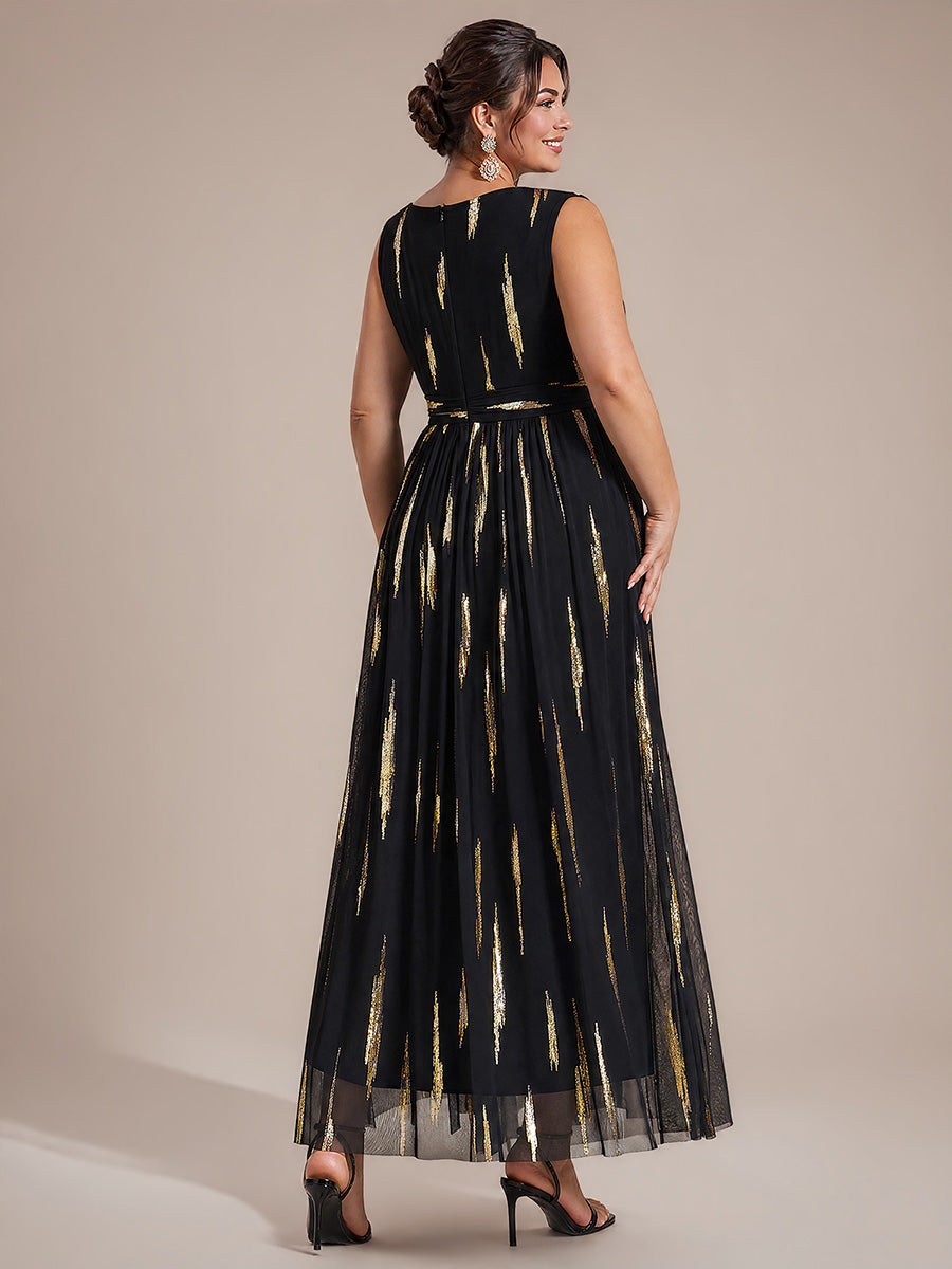 Plus Size Tulle Sleeveless Evening Dress #color_Black&Metallic Gold