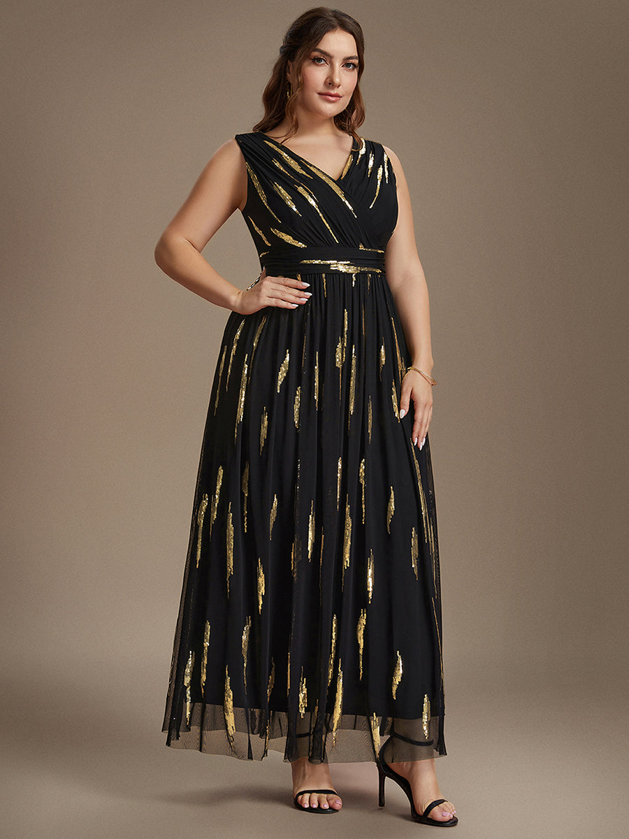Plus Size Tulle Sleeveless Evening Dress #color_Black&Metallic Gold