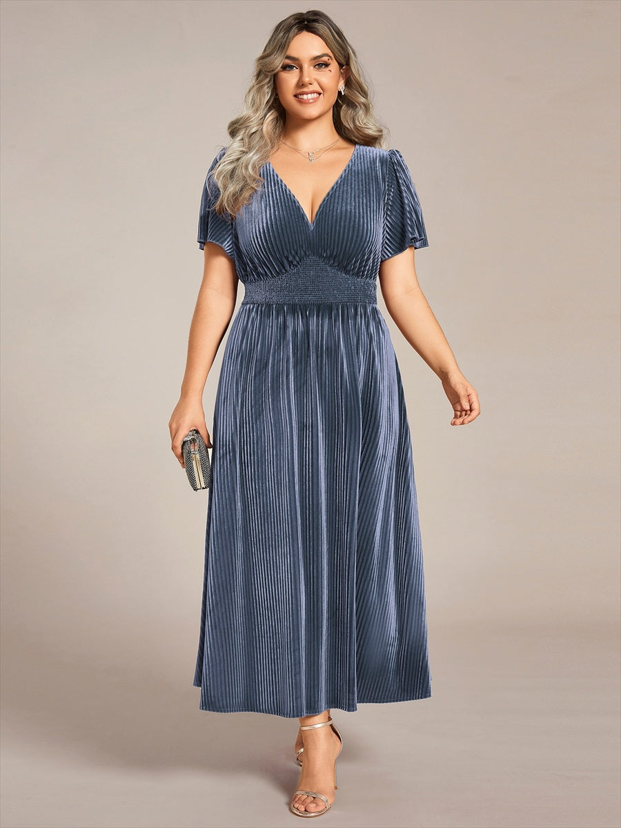 Graceful V-Neck Waist Design Short Sleeves Fall Velvet Midi Wedding Guest Dress #color_Dusty Blue