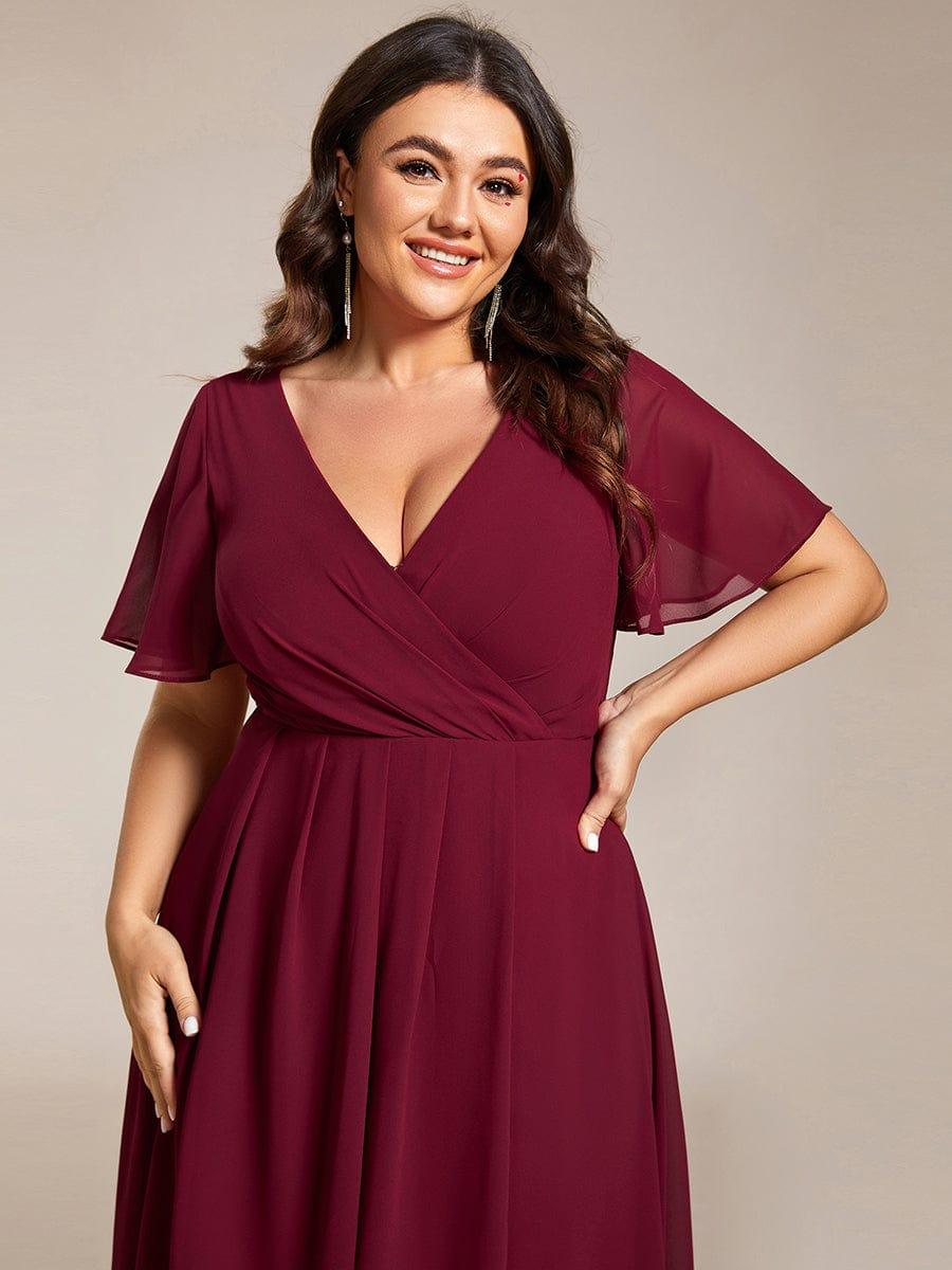 Plus Size Chiffon Short Sleeves Pleated V-Neck A-Line Midi Wedding Guest Dress #color_Burgundy