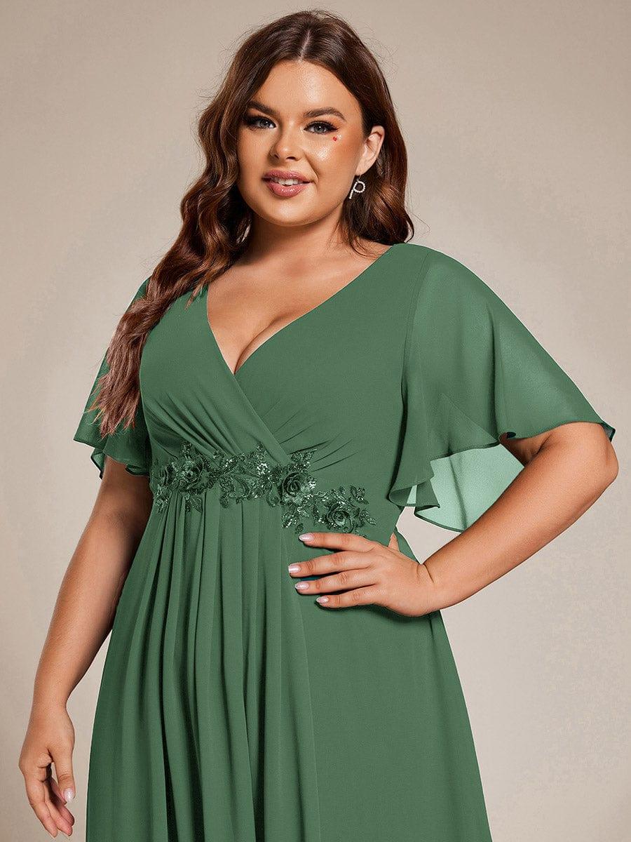 Plus Size Elegant Short Sleeves V-Neck Floral Applique Wedding Guest Dress #color_Eucalyptus