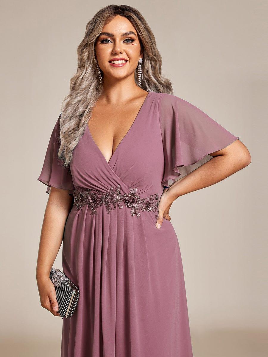Plus Size Elegant Short Sleeves V-Neck Floral Applique Wedding Guest Dress #color_Purple Orchid