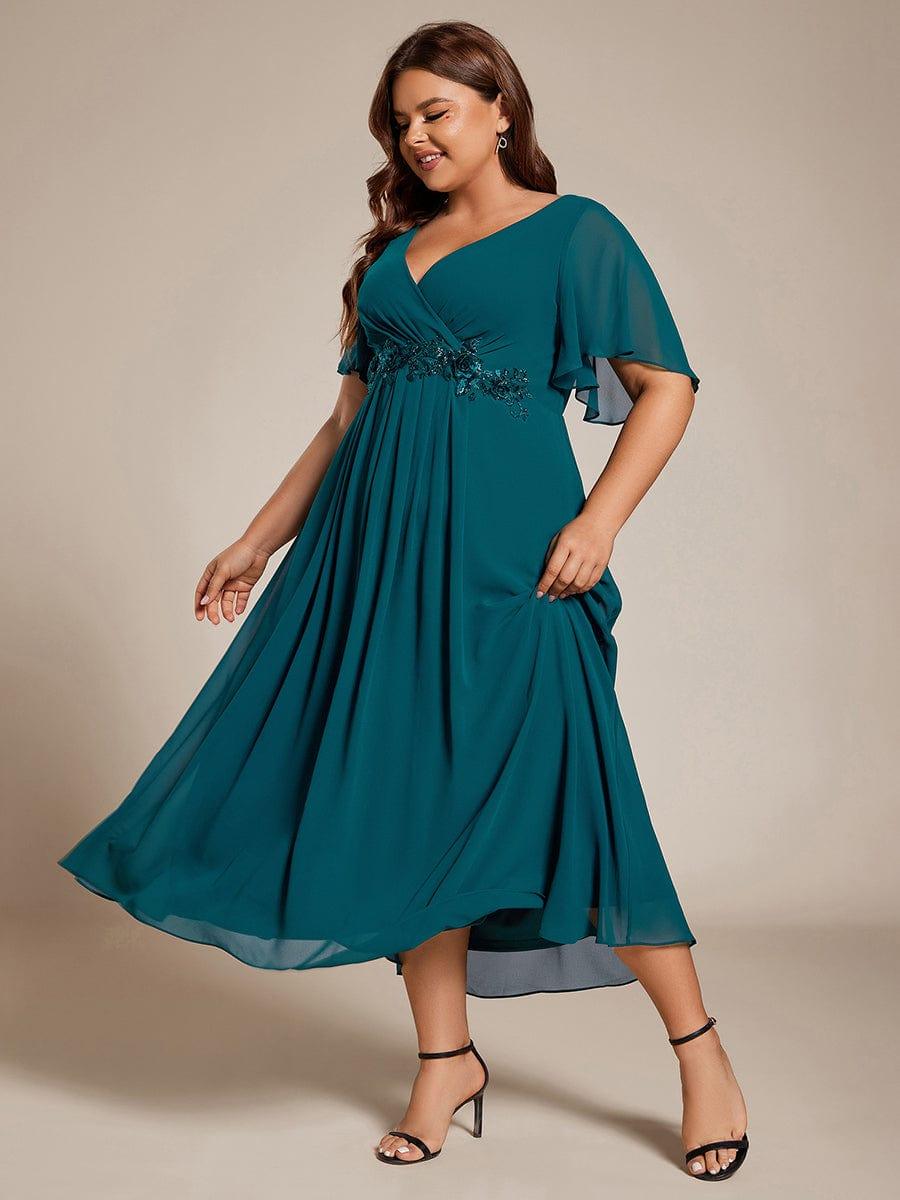 Plus Size Elegant Short Sleeves V-Neck Floral Applique Wedding Guest Dress #color_Teal