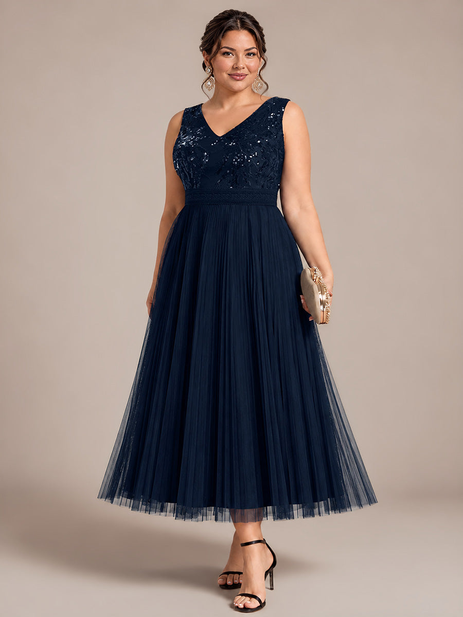Plus Size Tulle Sleeveless Wedding Guest Dress #color_Navy Blue