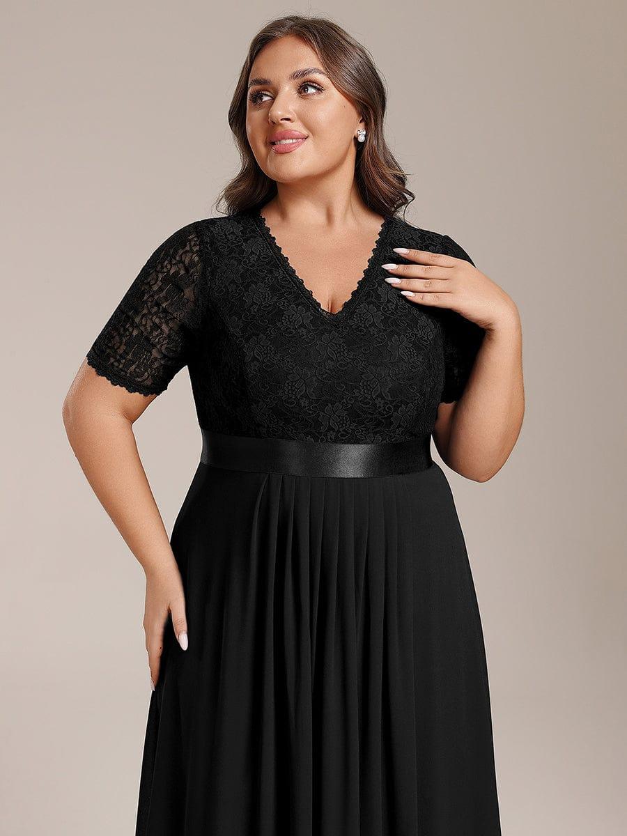 Plus Size Half Sleeve A-line Lace Formal Evening Dress #color_Black