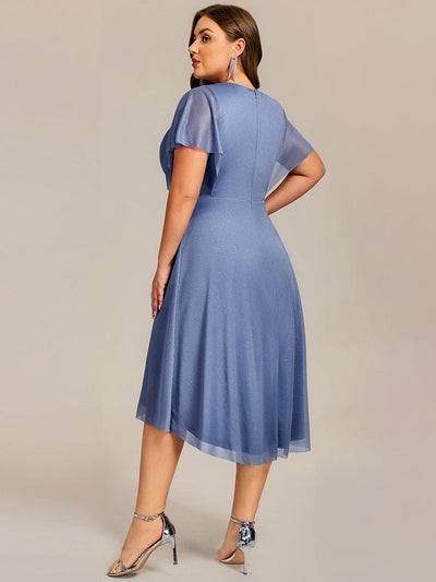 Plus Size Short Sleeve Asymmetrical Hem V-Neck Applique Wedding Guest Dresses #color_Dusty Blue