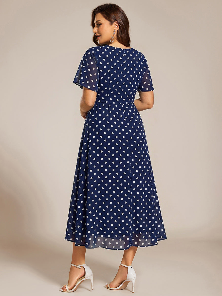 Plus Size Chiffon Short Sleeves Pleated V-Neck A-Line Midi Wedding Guest Dress #color_Navy Blue Polka Dots