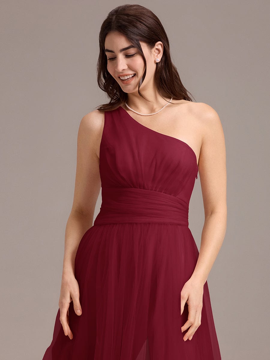 Chic A-Line One-Shoulder Tulle Maxi Bridesmaid Dress #color_Burgundy
