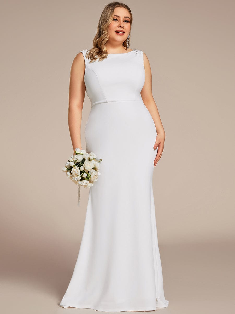 Plus Size Sleeveless Round Neck Bodycon Fishtail Wedding Dress #color_White Plus Size Sleeveless Round Neck Bodycon Fishtail Wedding Dress