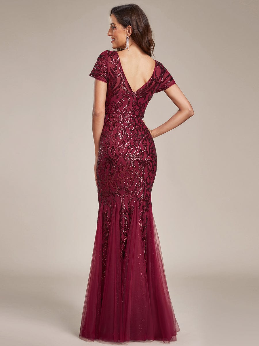 Luxurious Sequin Bodycon Round Neckline Mermaid Evening Dress #color_Burgundy Luxurious Sequin Bodycon Round Neckline Mermaid Evening Dress