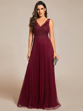 Exquisite Applique Embroidery Bodice Sleeveless A-Line Tulle Evening Dress