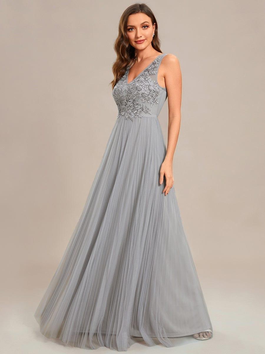 Exquisite Applique Embroidery Bodice Sleeveless A-Line Tulle Evening Dress #color_Grey Exquisite Applique Embroidery Bodice Sleeveless A-Line Tulle Evening Dress