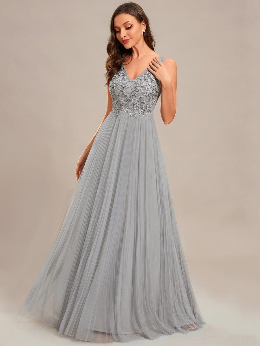 Exquisite Applique Embroidery Bodice Sleeveless A-Line Tulle Evening Dress #color_Grey Exquisite Applique Embroidery Bodice Sleeveless A-Line Tulle Evening Dress