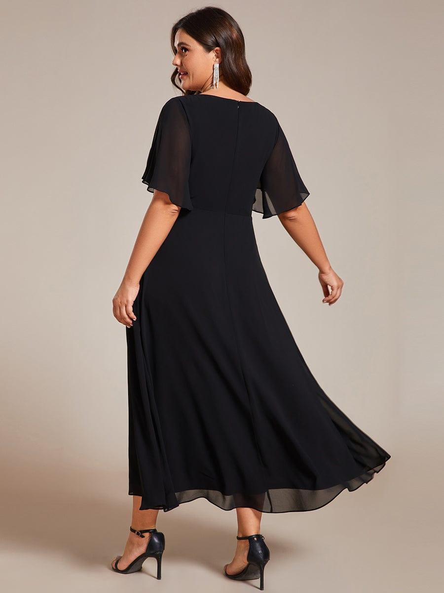 Plus Size Elegant Short Sleeves V-Neck Floral Applique Wedding Guest Dress #color_Black