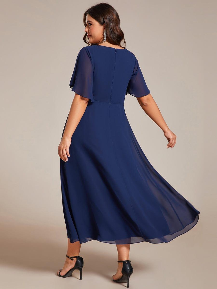 Plus Size Elegant Short Sleeves V-Neck Floral Applique Wedding Guest Dress #color_Navy Blue
