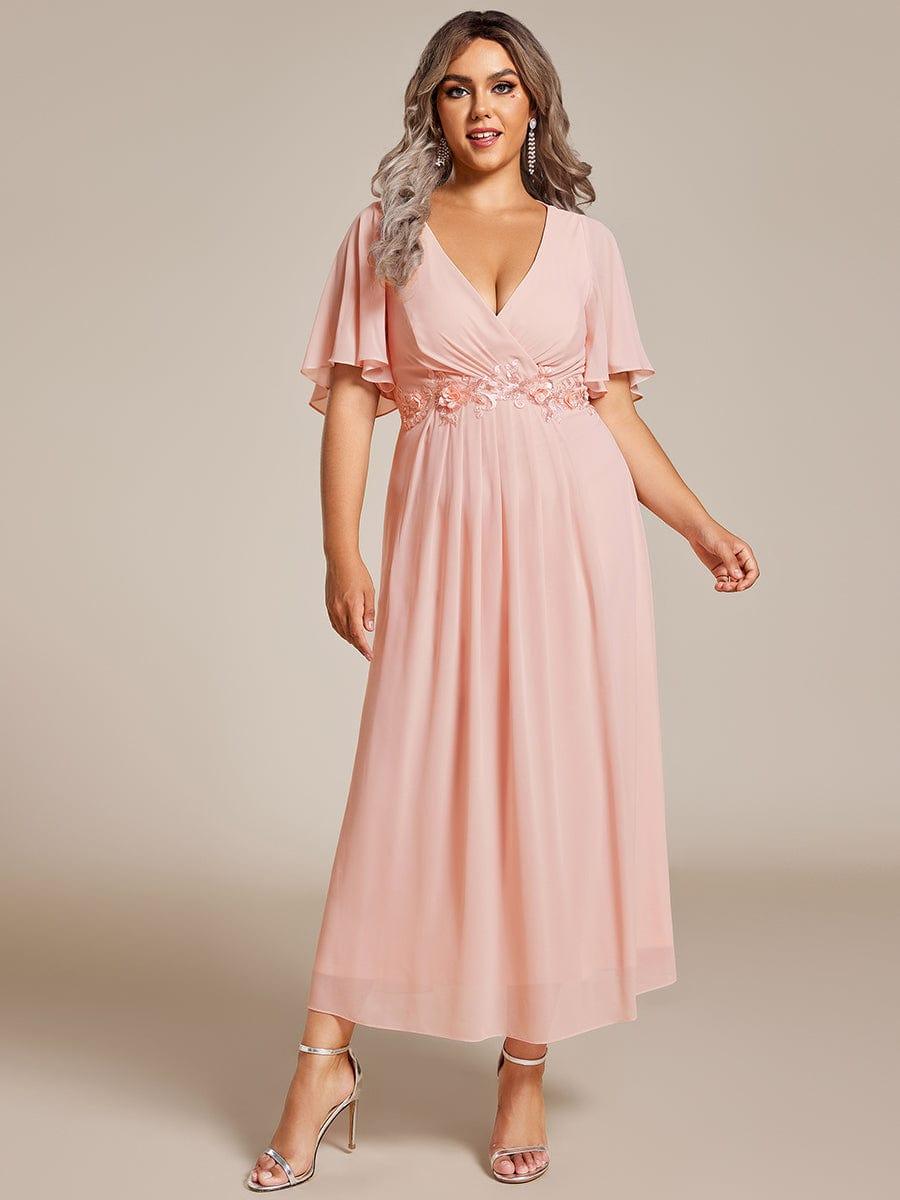 Plus Size Elegant Short Sleeves V-Neck Floral Applique Wedding Guest Dress #color_Pink