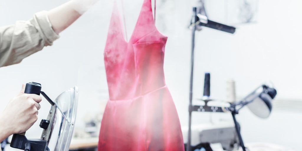 How to Get Wrinkles Out of a Satin Dress (Wedding, Bridesmaids & Guest - Ever-Pretty US How to Get Wrinkles Out of a Satin Dress (Wedding, Bridesmaids & Guest - Ever-Pretty US