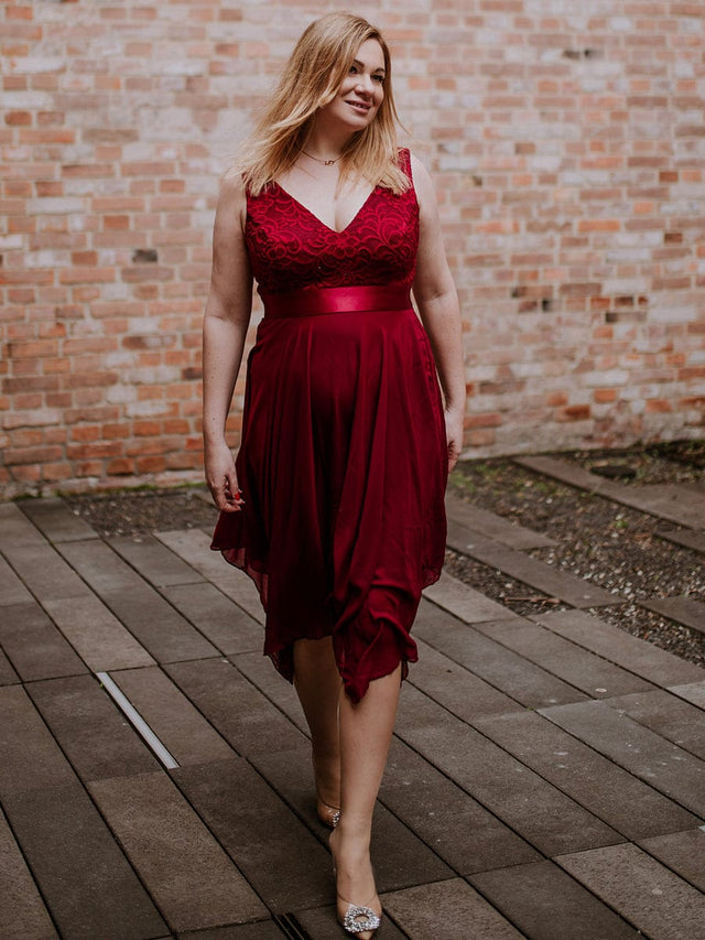ever COSTA|Stunning V Neck Lace Dress with Asymmetrical Hems Fan Photos 3
