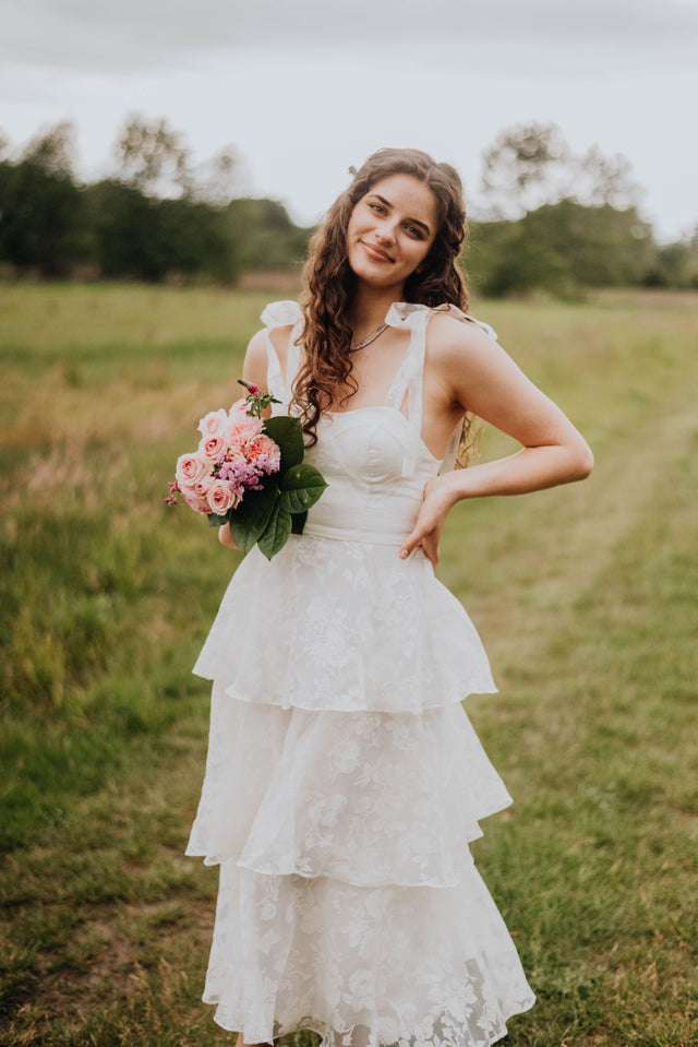 ever CODI|Bow Straps Floral Lace Tiered Dress Fan Photos 7
