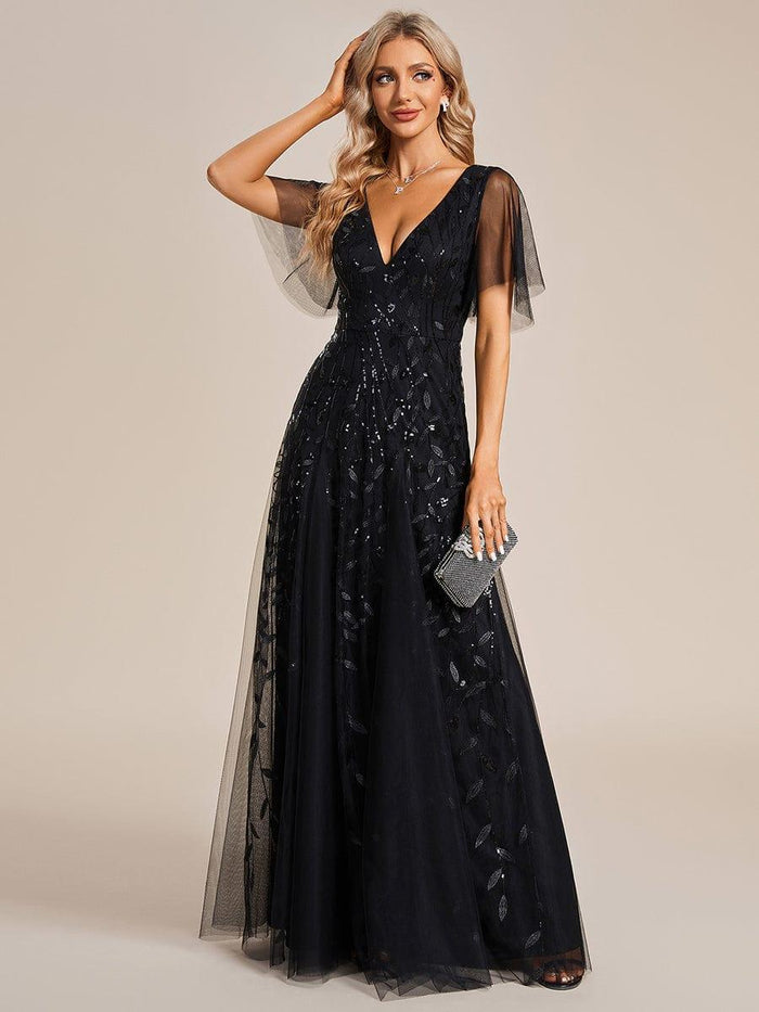 Maxi Elegant Evening Dress with Accessory Detail