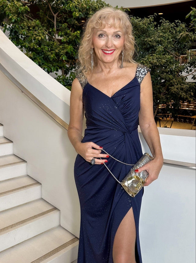 ever NOIRE|Glitter V-Neck High Slit Sequin Shoulder Strap Evening Dress Fan Photos 14
