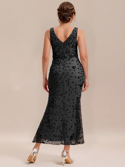 Plus Size Bodycon Sequin Slit Wedding Guest Dress #color_Black