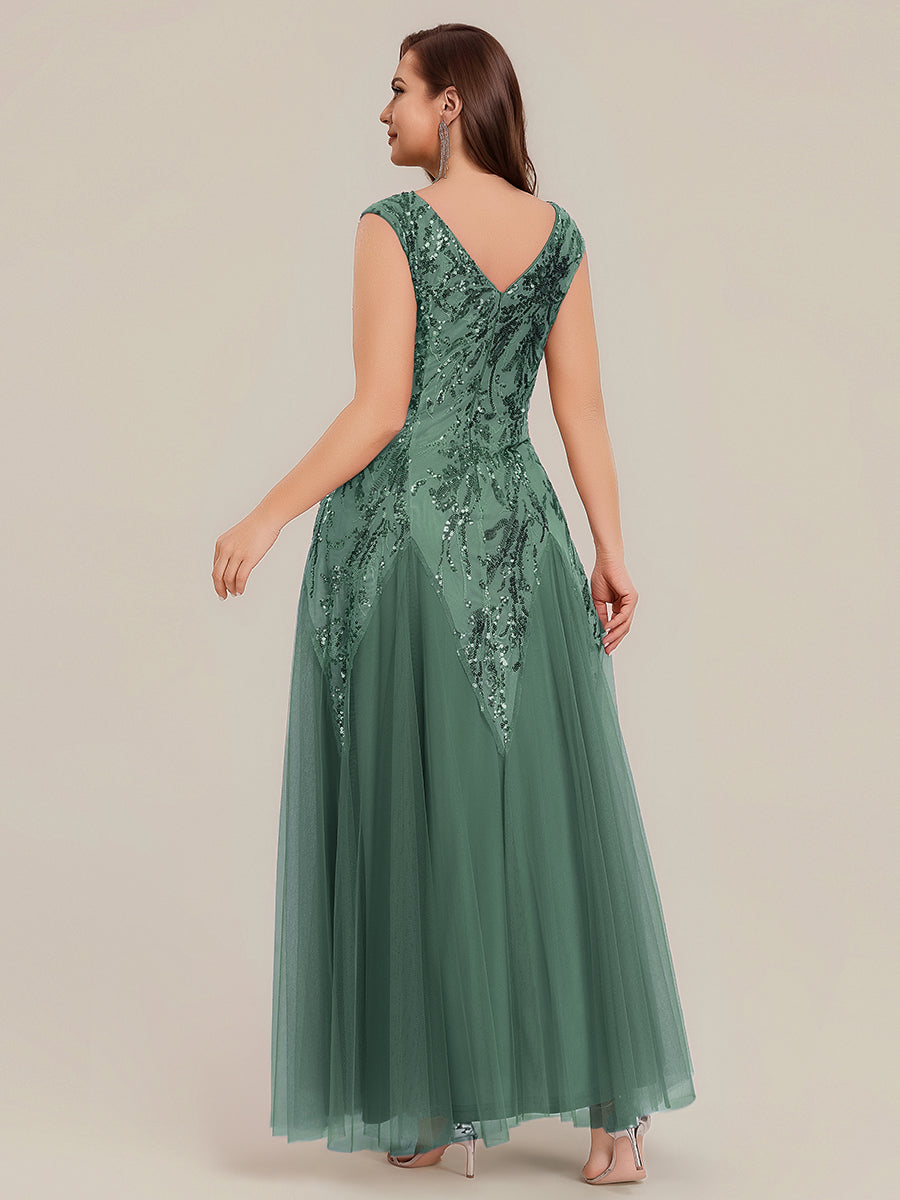 Plus Size Glitter High Stretch Cap Sleeve Tulle Mother of the Bride Dress #color_Eucalyptus