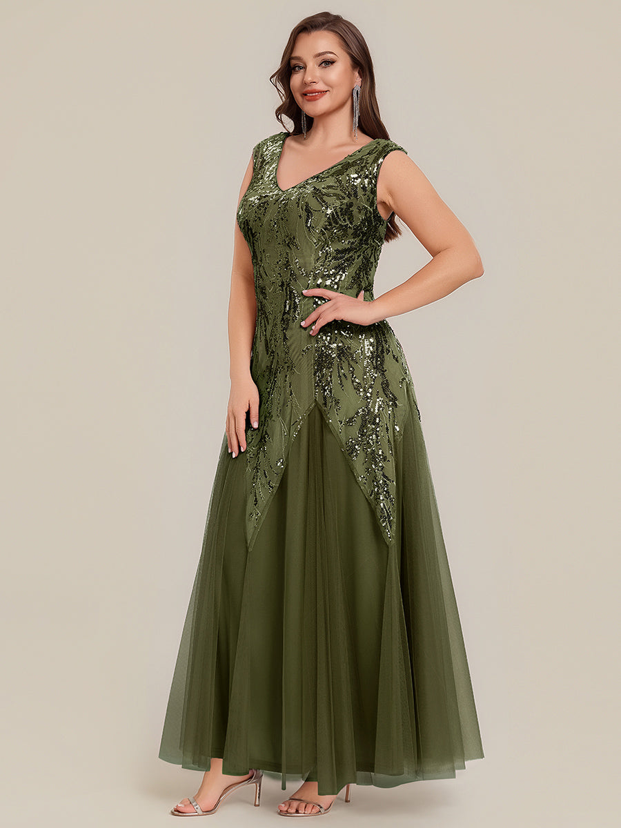 Plus Size Sequin V Neck Cap Sleeve Tulle Formal Evening Dress #color_Olive Green