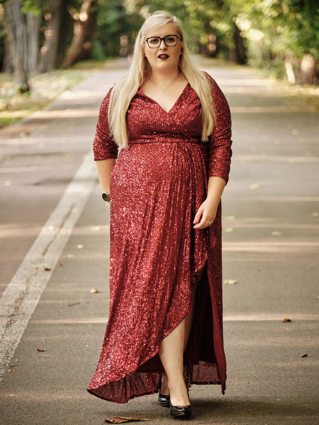 pretty SYREN|Plus Size Sequin V-Neck Long Sleeve High Slit Bodycon Evening Dress Fan Photos 5
