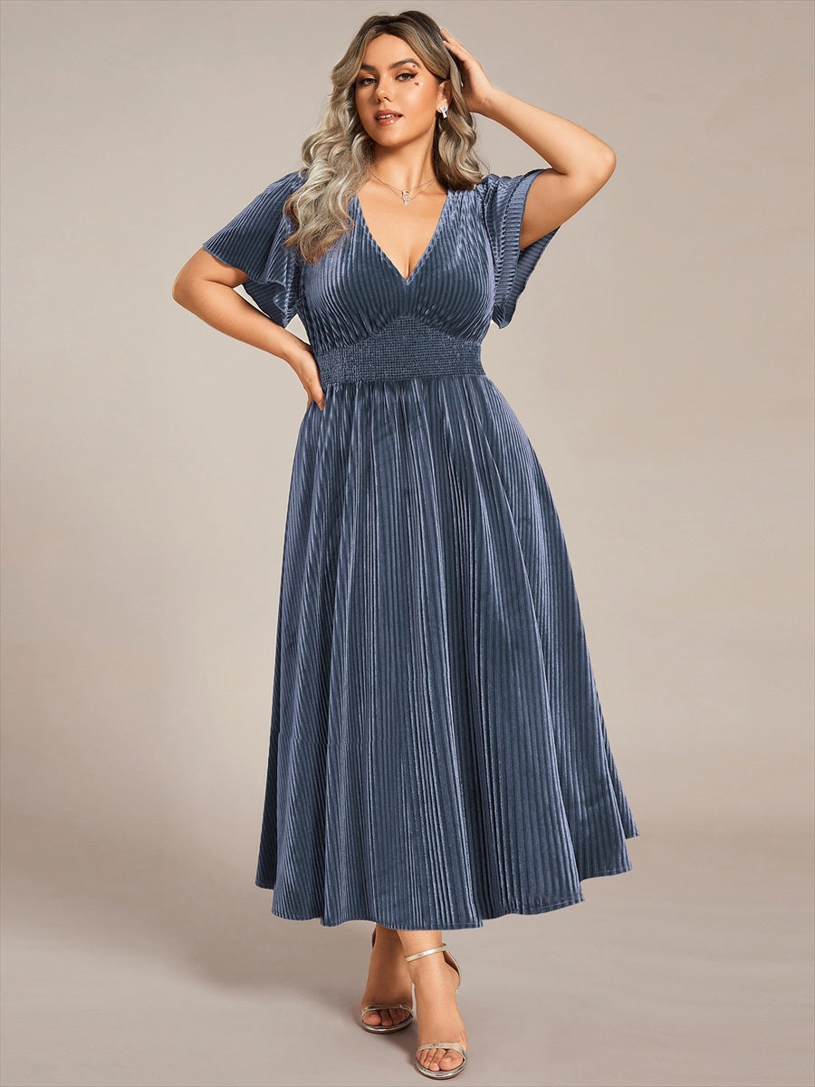 Graceful V-Neck Waist Design Short Sleeves Fall Velvet Midi Wedding Guest Dress #color_Dusty Blue