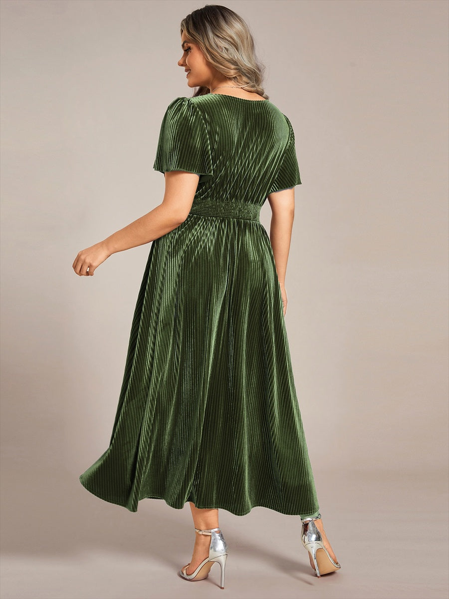Graceful V-Neck Waist Design Short Sleeves Fall Velvet Midi Wedding Guest Dress #color_Olive Green