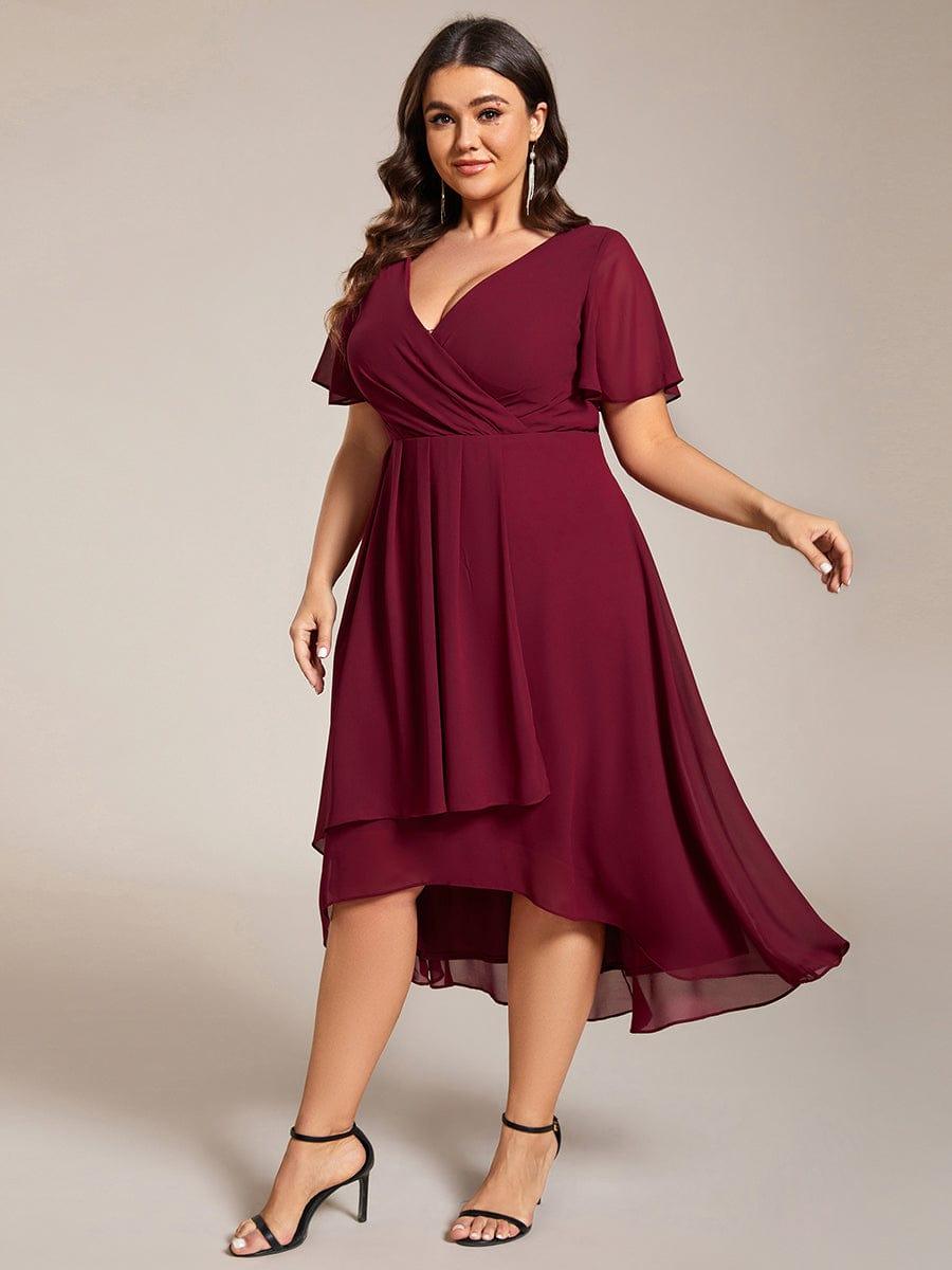 Plus Size Chiffon Short Sleeves Pleated V-Neck A-Line Midi Wedding Guest Dress #color_Burgundy