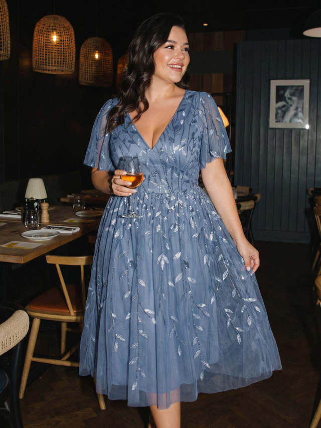pretty SIMONE|Plus Size Sparkly Midi Cocktail Dress Fan Photos 1
