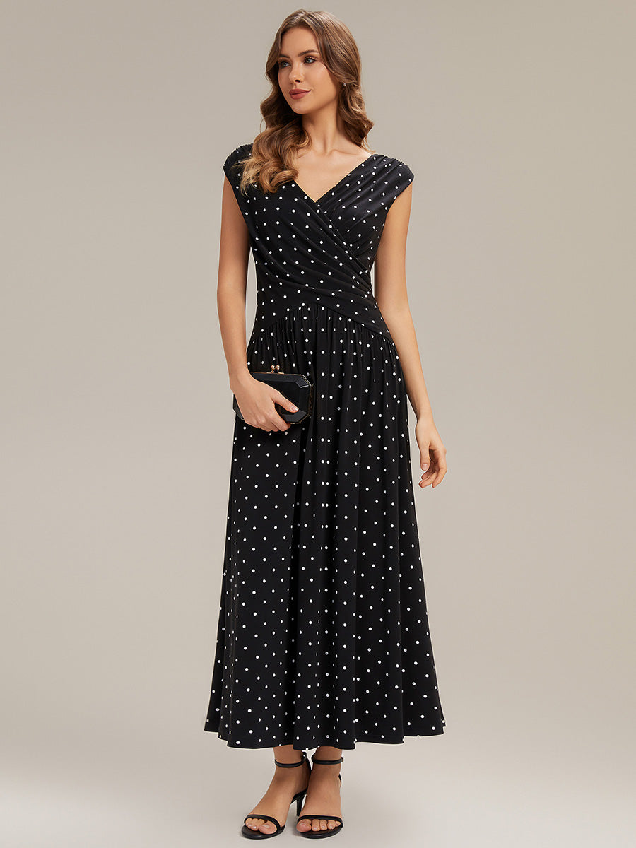 Knit Sleeveless Sheath Wedding Guest Dress #color_Black Polka Dot