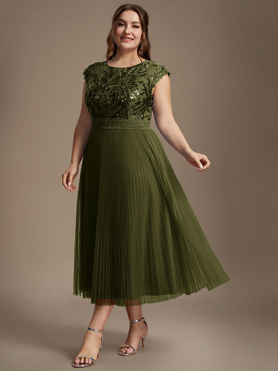 Plus Size See-through Sequin Wedding Guest Dress #color_Olive Green
