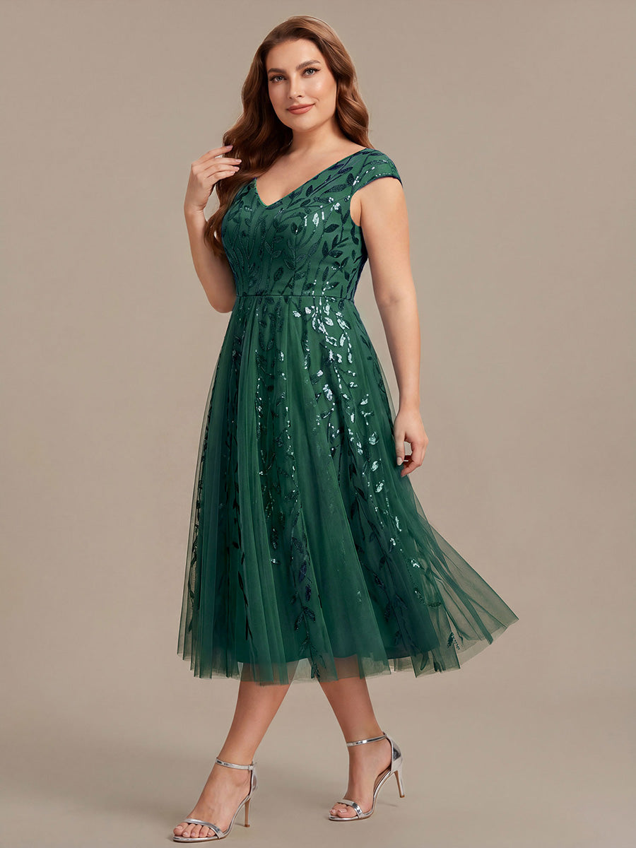 Plus Size V-Neck Sequin Wedding Guest Dress #color_Dark Green