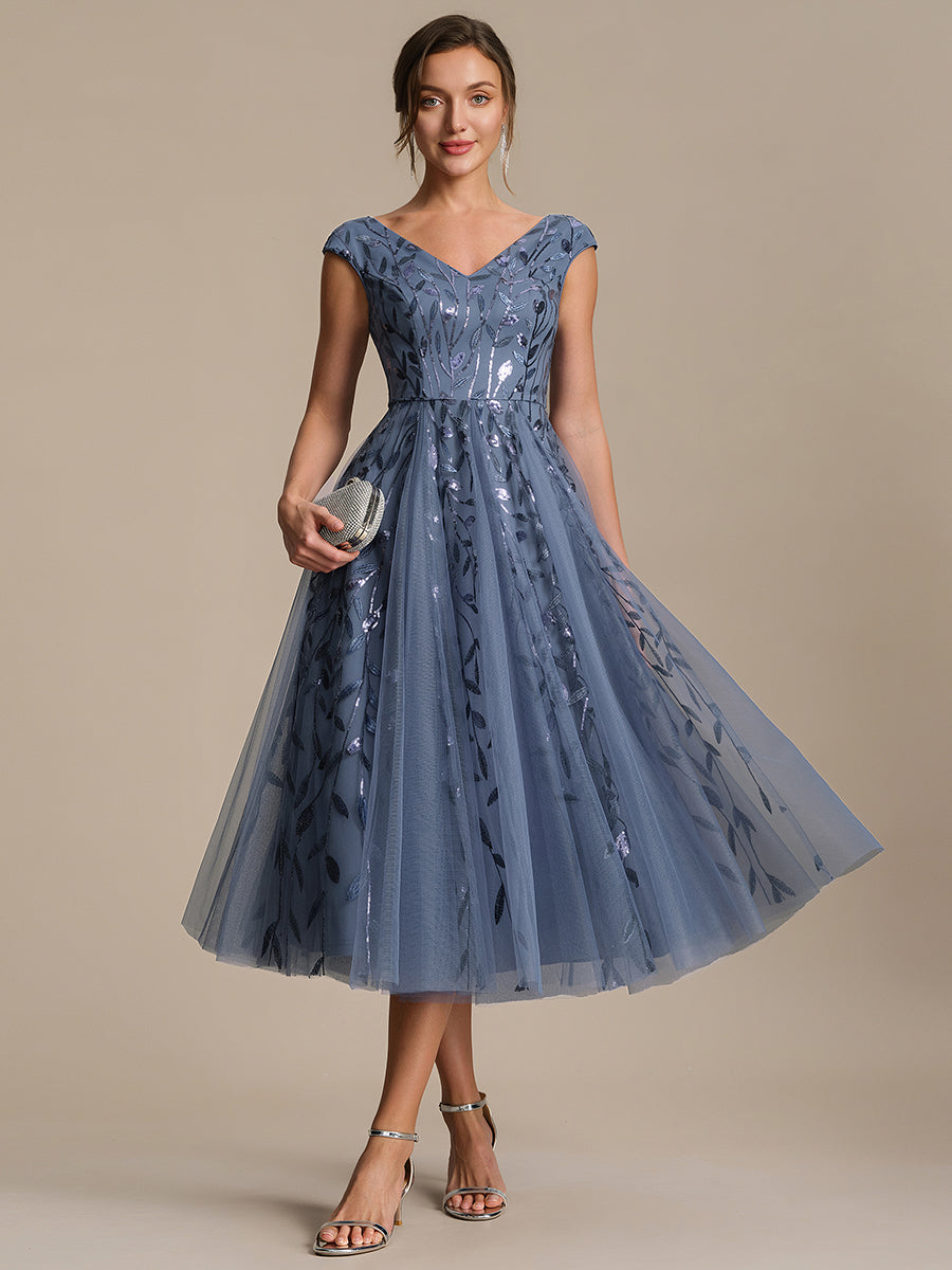 Ever-Pretty V-Neck Midi Sequin Sleeveless Cocktail Dress In Dusty Blue Size 4 Ever-Pretty V-Neck Midi Sequin Sleeveless Cocktail Dress In Dusty Blue Size 4
