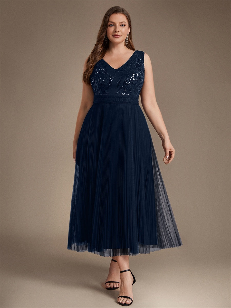 Plus Size Tulle Sleeveless Wedding Guest Dress #color_Navy Blue