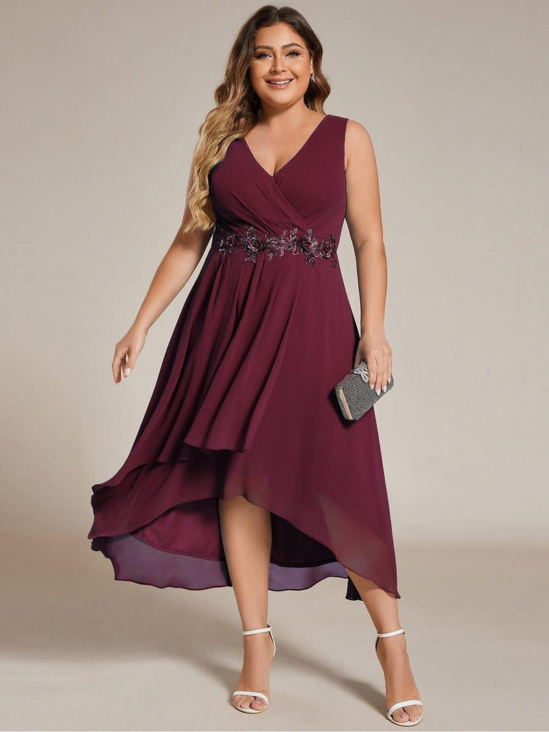 Plus Size Charming Sleeveless V-Neck Wedding Guest Dress with Floral ...