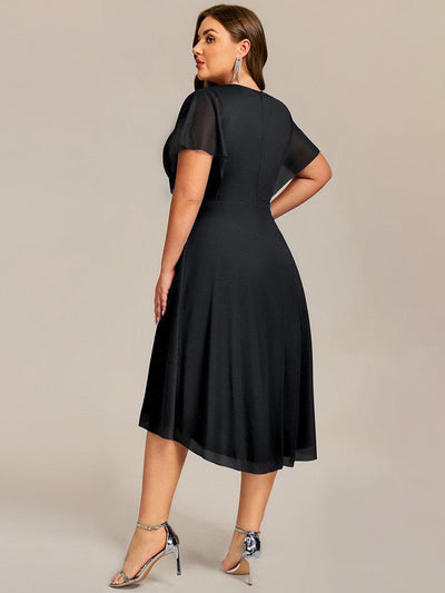 Plus Size Short Sleeve Asymmetrical Hem V-Neck Applique Wedding Guest Dresses #color_Black
