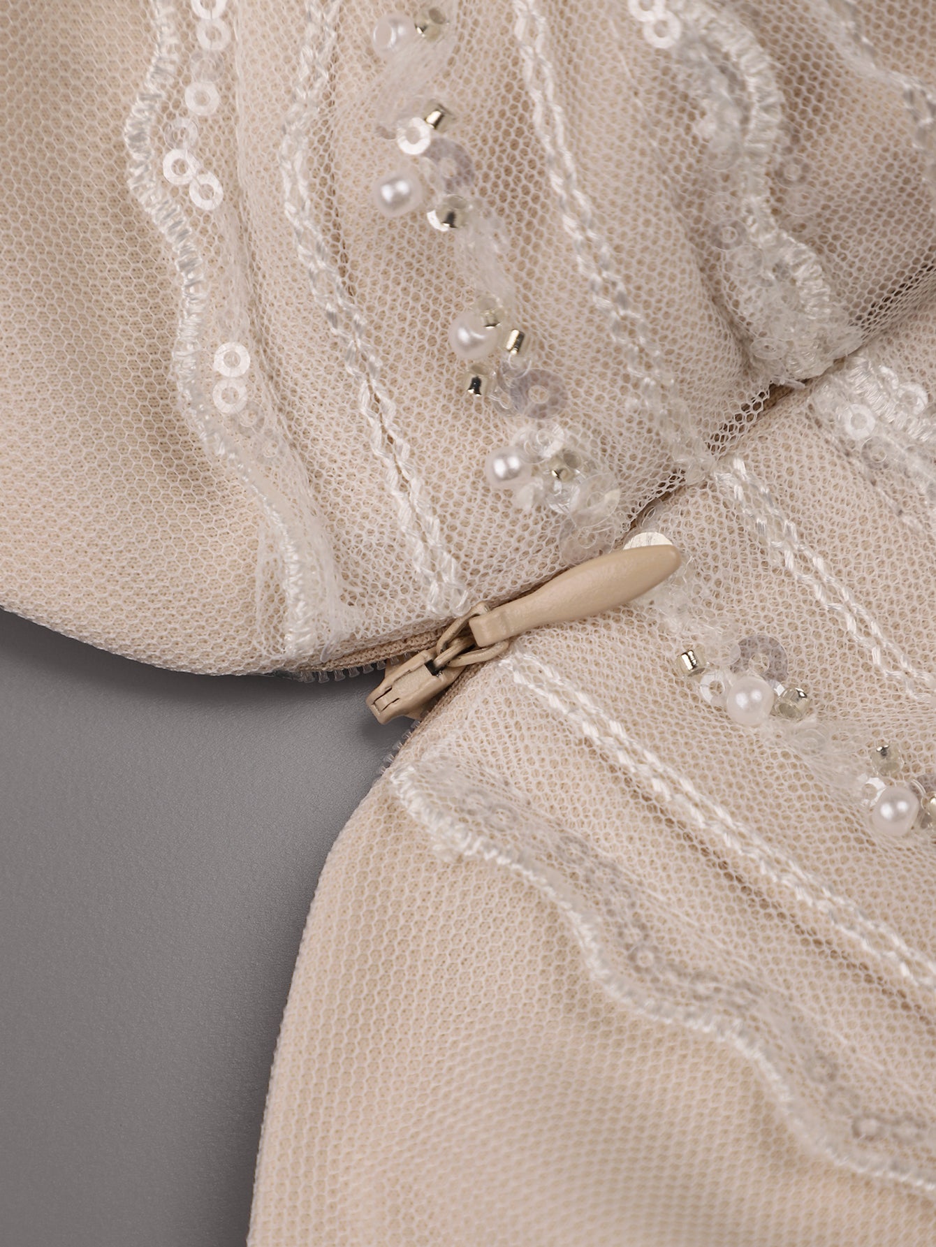 Vintage Sleeveless Lace Sheer Empire Waist A-Line Wedding Dress More Details 3