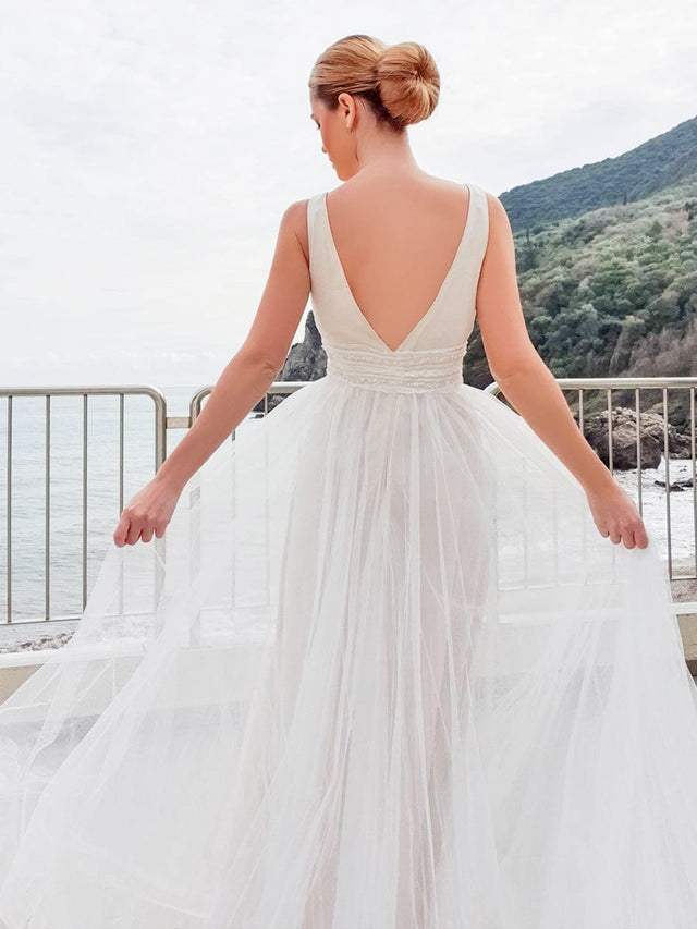 Plus Size Empire Waist Sleeveless Lace Sheer A-Line Wedding Dress Fan Photos 1
