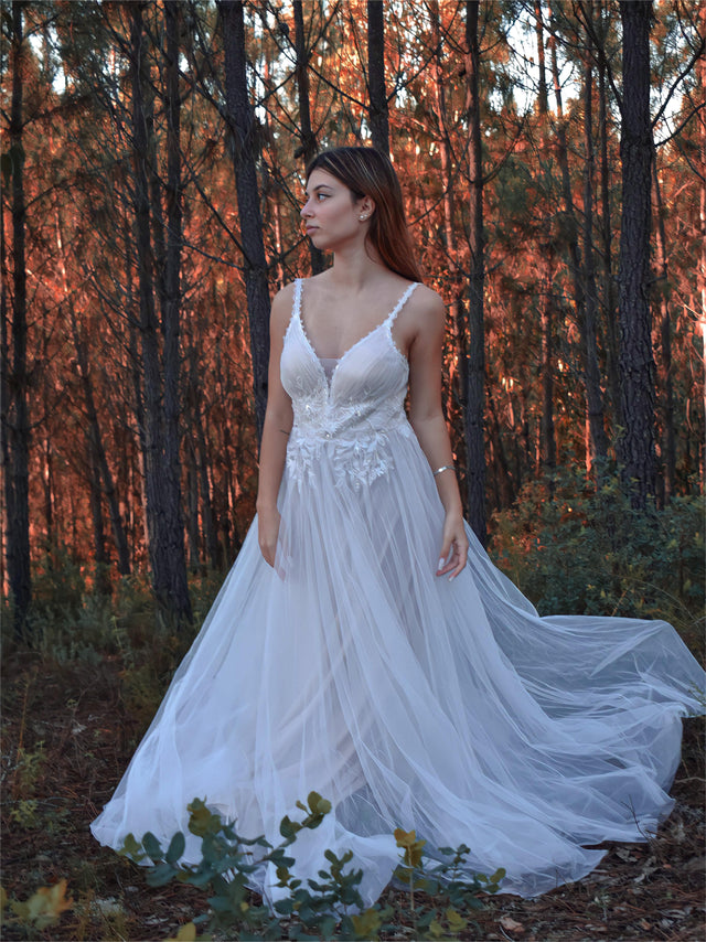 Tulle Floral Spaghetti Strap Illusion V-Neck A-Line Wedding Dress Fan Photos 2
