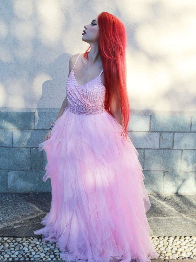 Sparkling V-Neck Spaghetti Straps Tiered Tulle Wedding Dress Fan Photos 2
