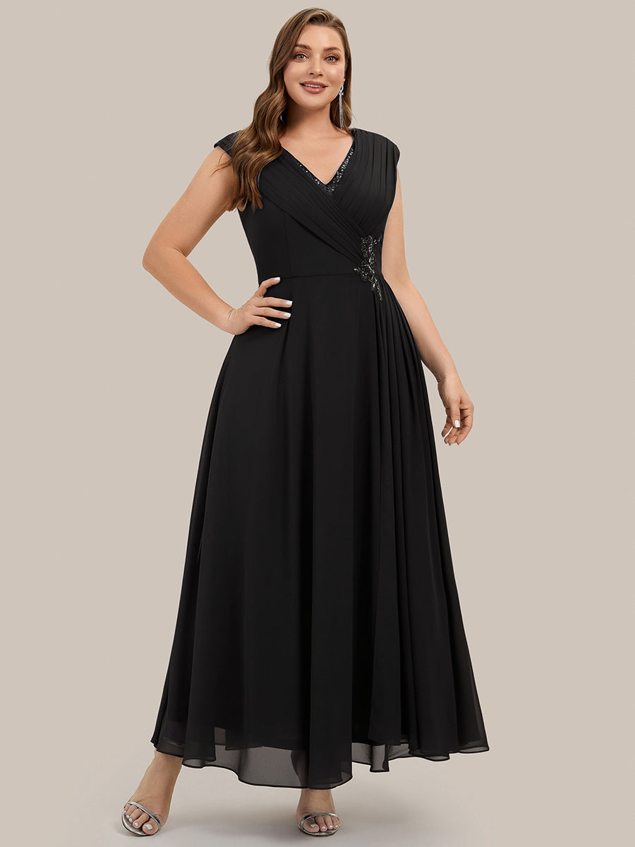 Plus Size Flowing Ribbons Cap Sleeve Mother of the Bride Dress #color_Black