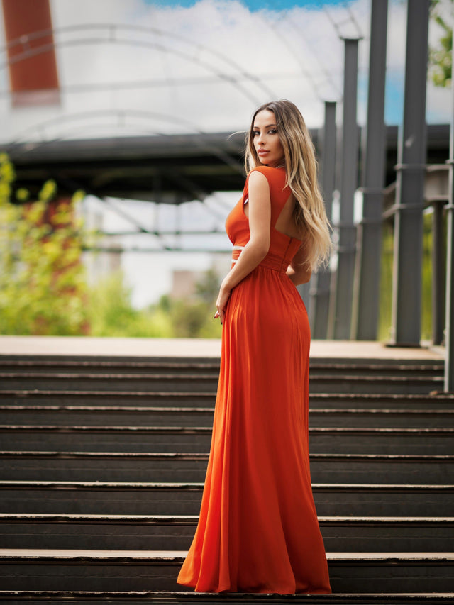 V-Neck Sleeveless Beaded Belt Chiffon A-Line Evening Dress Fan Photos 6
