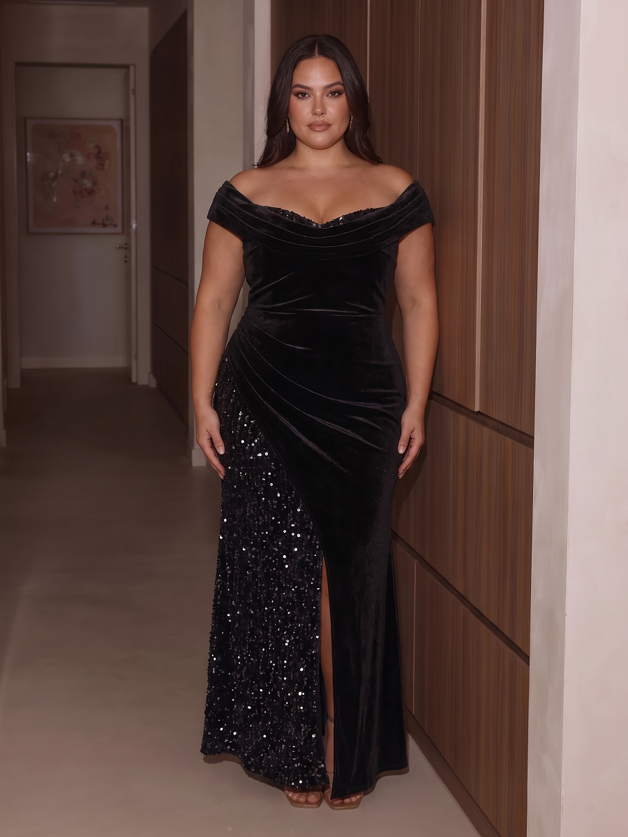 Plus Size Sequin Slit Velvet Evening Dress #color_Black