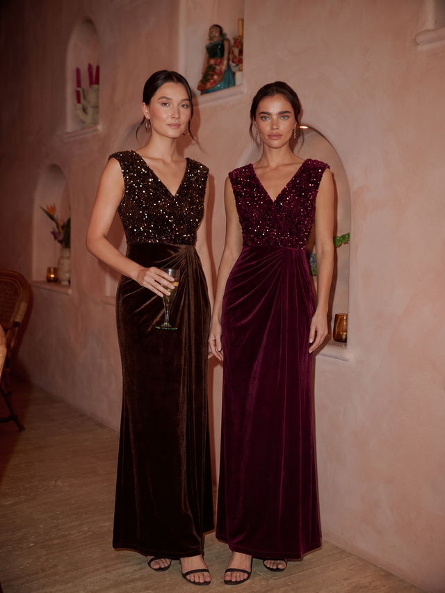 Sequin Velvet V-Neck Sleeveless Evening Dress Fan Photos 1
